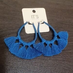 IT'S Blue Tassel Earrings